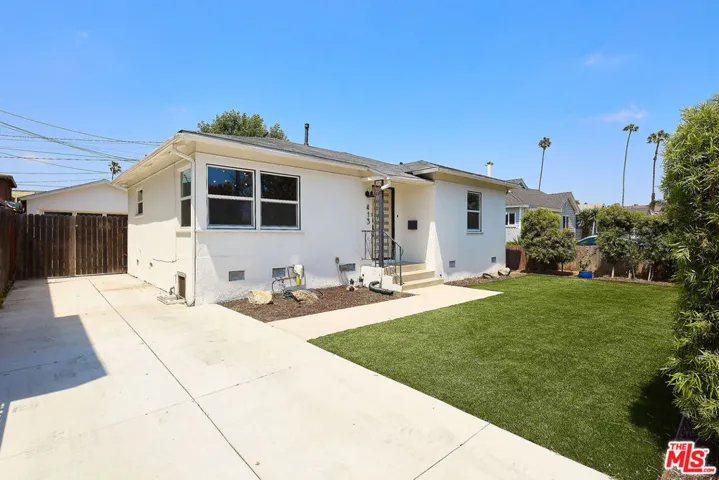 413 E 99th Street, Inglewood, California 90301