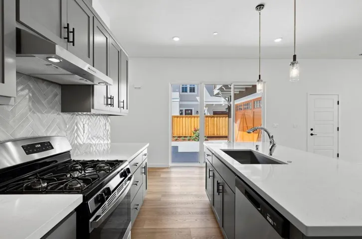 1813 Alvarado Street, Petaluma, California 94952