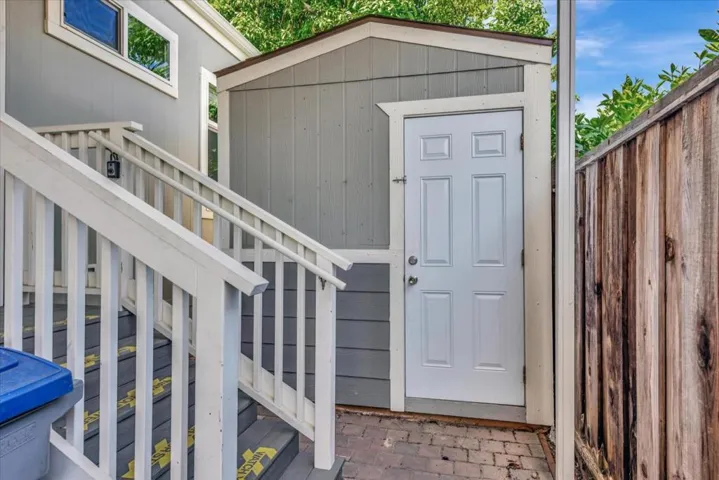 E Weddell Drive, Sunnyvale, California 94089