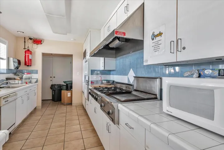 E Weddell Drive, Sunnyvale, California 94089