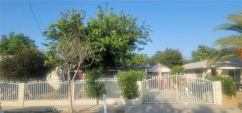 328 S Gilbert Street, Hemet, California 92543