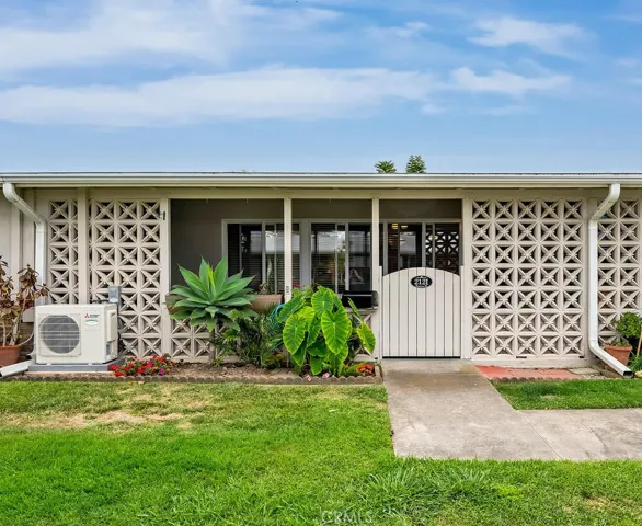 1060 Brookline Road 212i, Seal Beach, California 90740