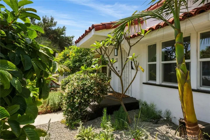 35 East 53rd Street, Long Beach, California 90805