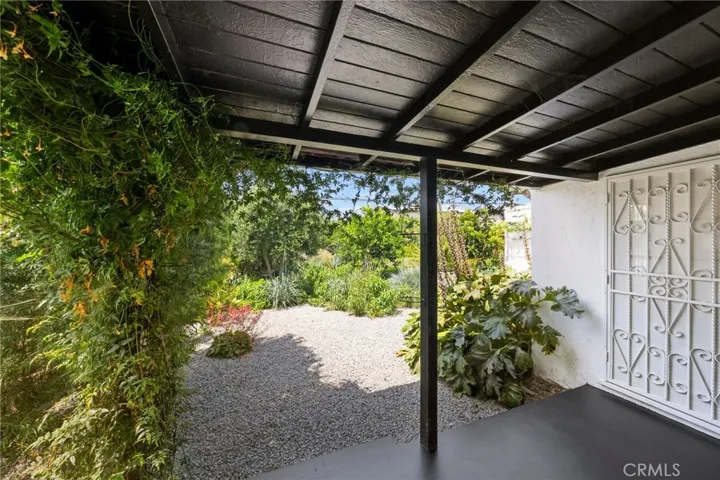 35 East 53rd Street, Long Beach, California 90805