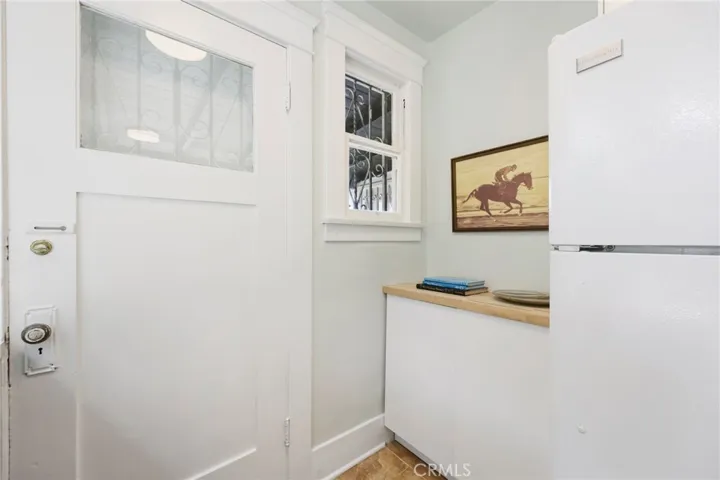 35 East 53rd Street, Long Beach, California 90805