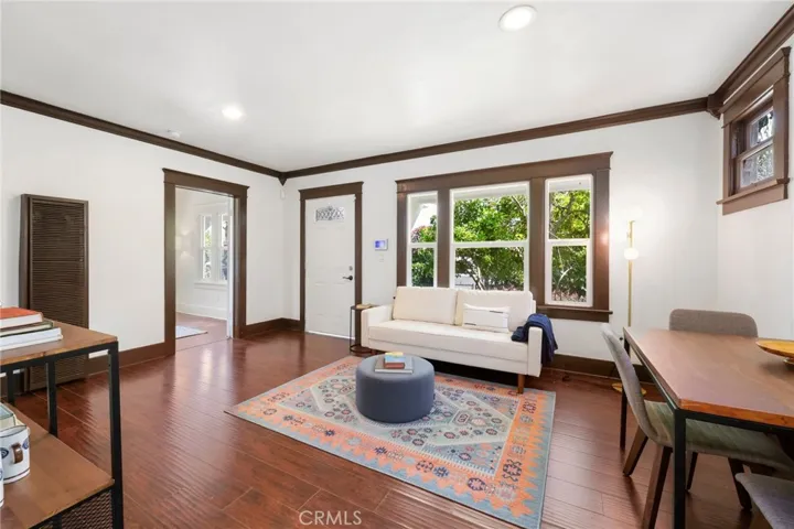 35 East 53rd Street, Long Beach, California 90805
