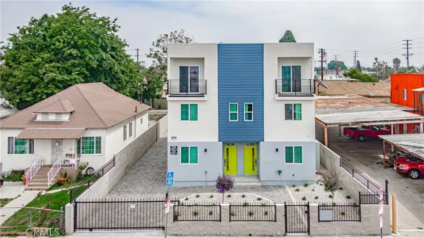 1265 E Adams Boulevard, Los Angeles, California 90011