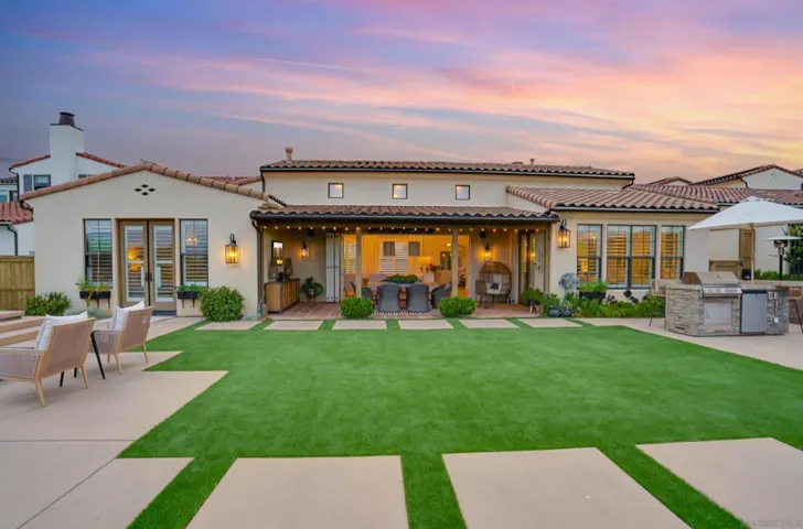 8544 Kristen View Ct, San Diego, California 92127