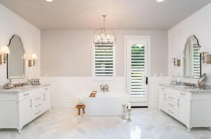 8544 Kristen View Ct, San Diego, California 92127