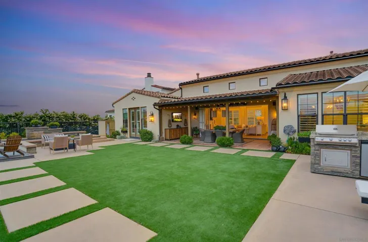 8544 Kristen View Ct, San Diego, California 92127
