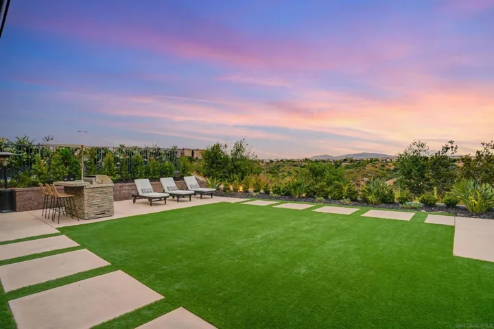 8544 Kristen View Ct, San Diego, California 92127