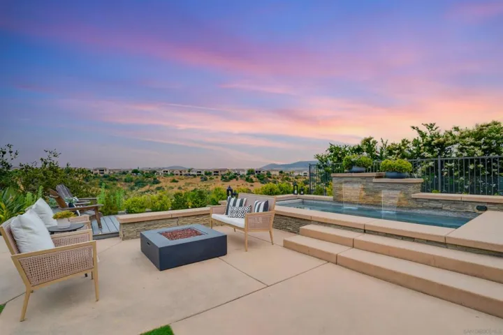 8544 Kristen View Ct, San Diego, California 92127
