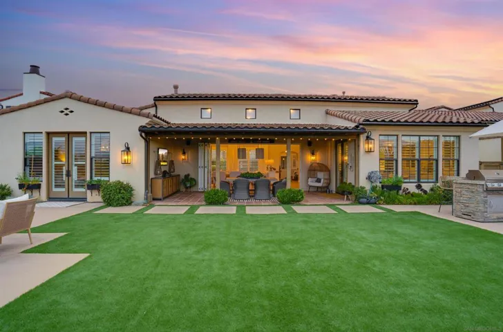8544 Kristen View Ct, San Diego, California 92127