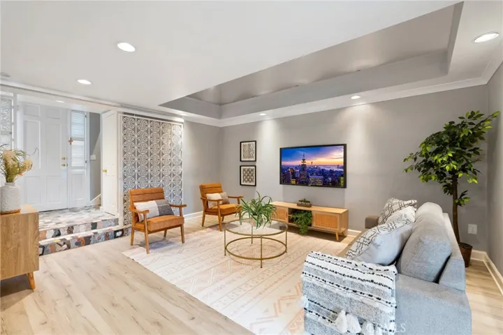 13202 Marshall Lane, Tustin, California 92780
