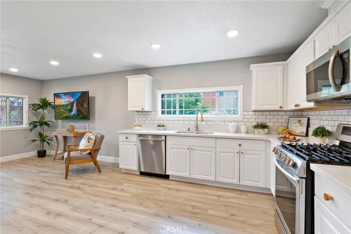 13202 Marshall Lane, Tustin, California 92780