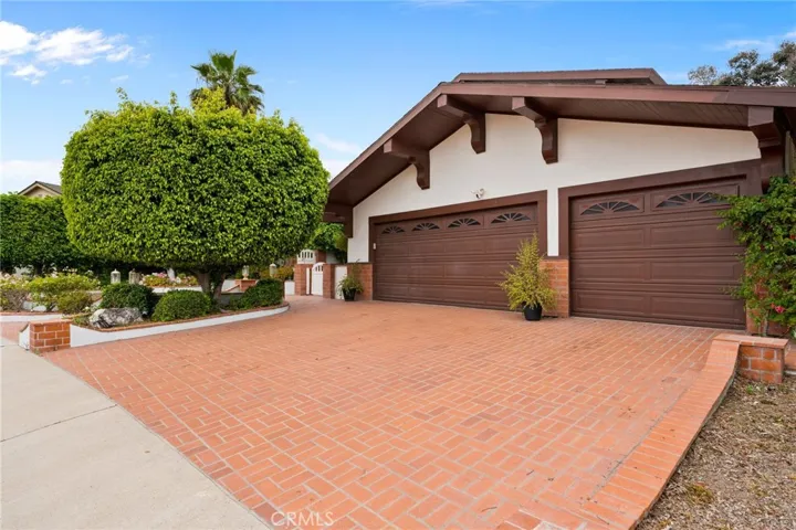 13202 Marshall Lane, Tustin, California 92780