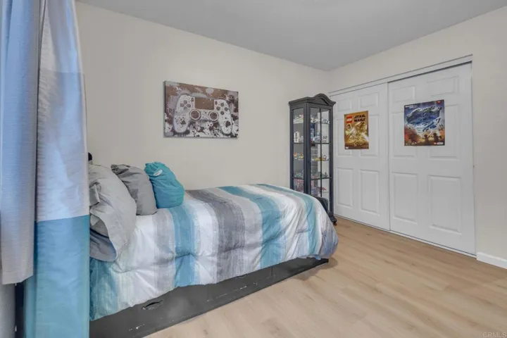 377 Apollo Drive, Vista, California 92084