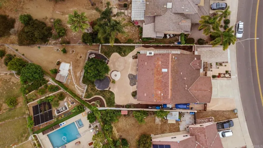 377 Apollo Drive, Vista, California 92084