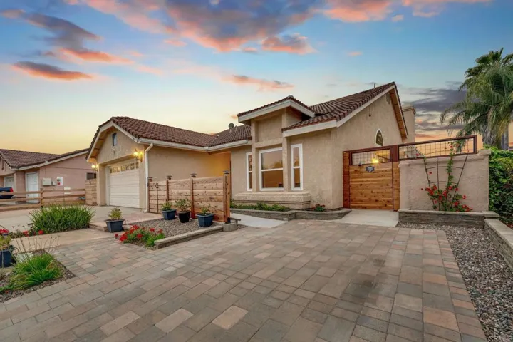 377 Apollo Drive, Vista, California 92084