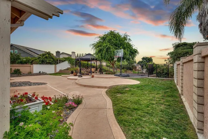 377 Apollo Drive, Vista, California 92084