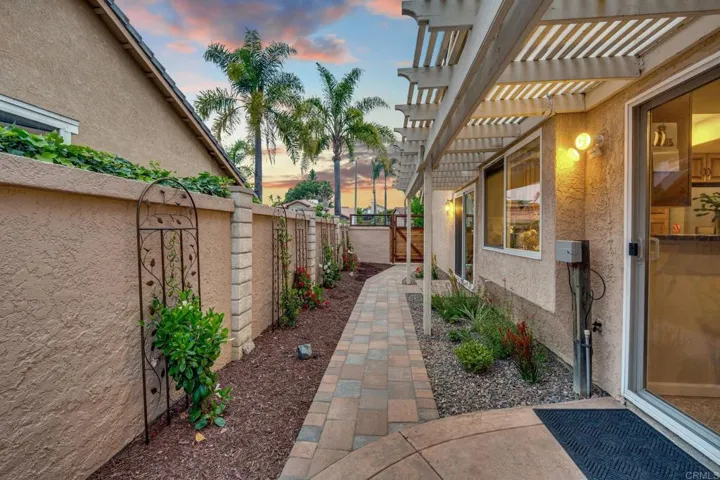 377 Apollo Drive, Vista, California 92084