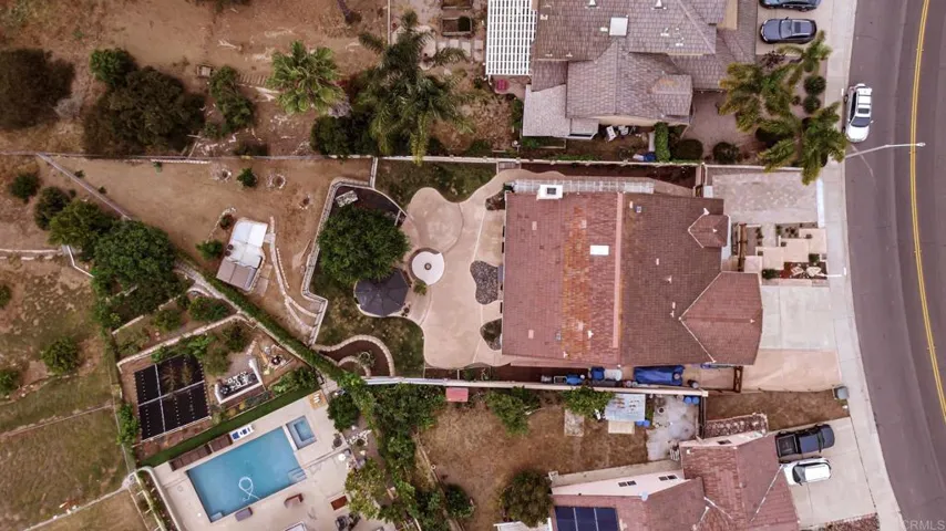 377 Apollo Drive, Vista, California 92084