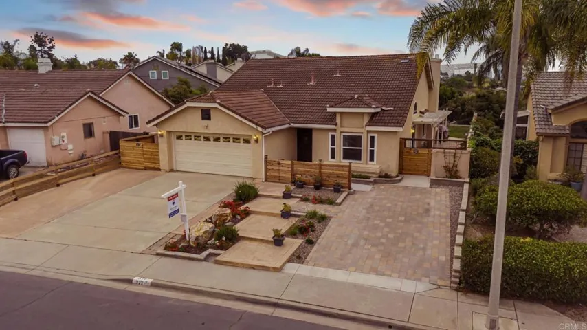 377 Apollo Drive, Vista, California 92084