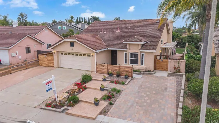 377 Apollo Drive, Vista, California 92084