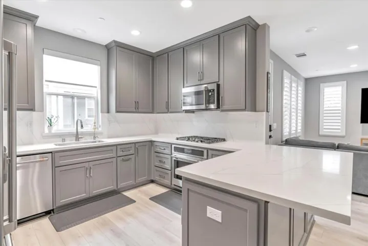 2781 Telegraph Boulevard, Marina, California 93933
