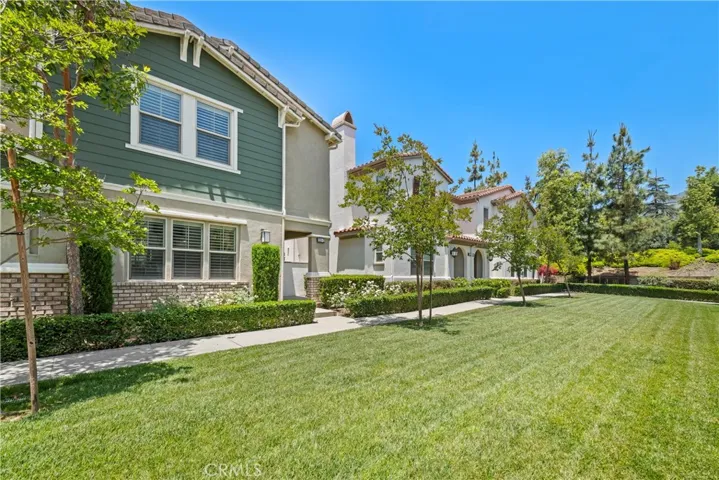 855 E Mountain Way C, Azusa, California 91702