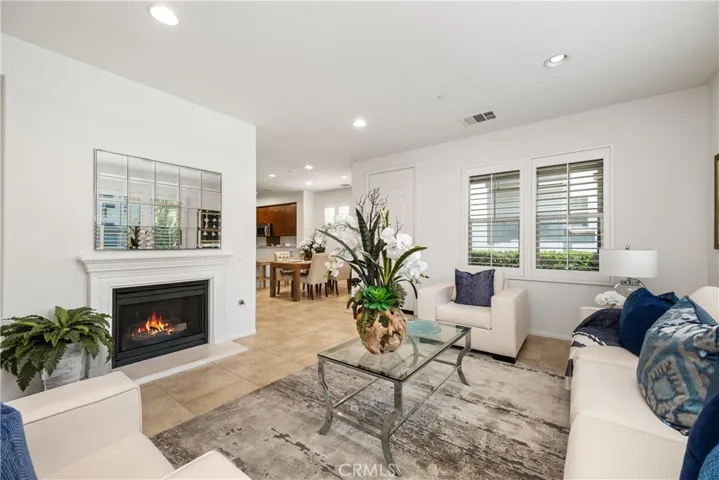 855 E Mountain Way C, Azusa, California 91702