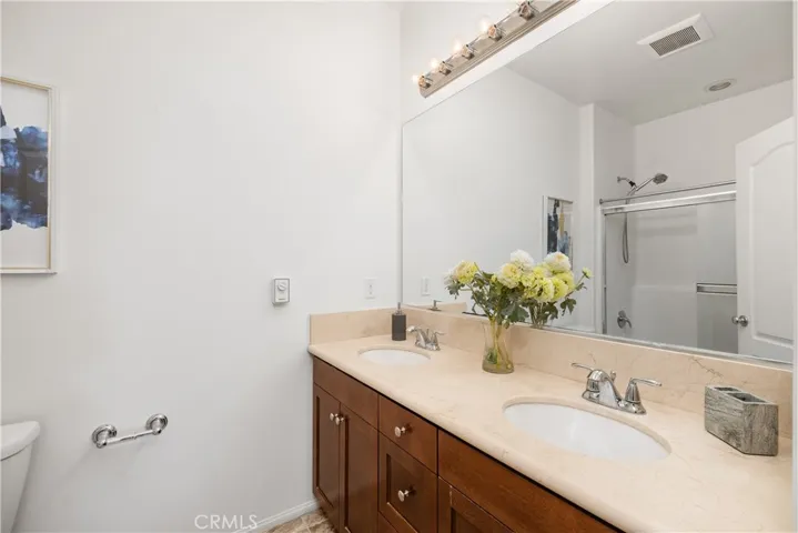 855 E Mountain Way C, Azusa, California 91702