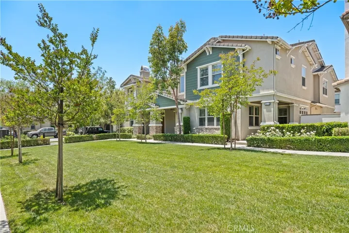 855 E Mountain Way C, Azusa, California 91702