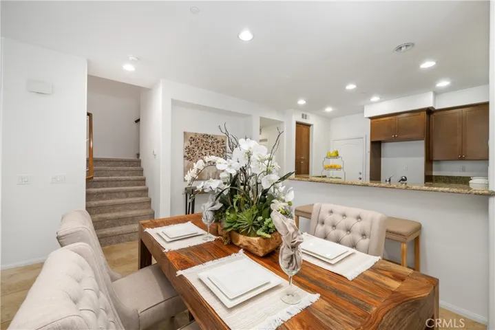 855 E Mountain Way C, Azusa, California 91702