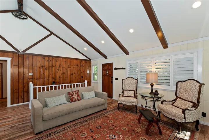 1274 Yukon Drive, Lake Arrowhead, California 92352