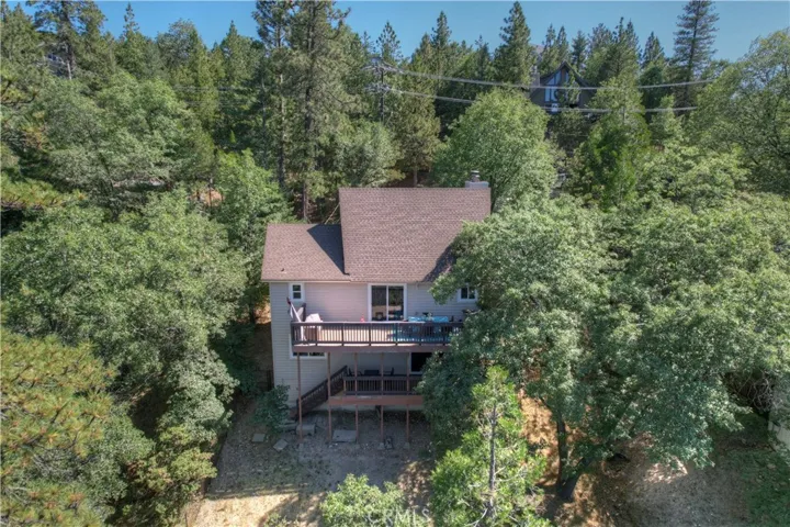 1274 Yukon Drive, Lake Arrowhead, California 92352