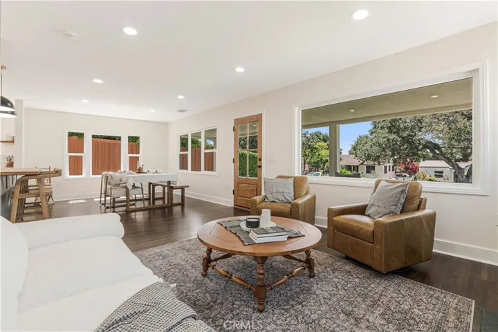 Open concept living/family room