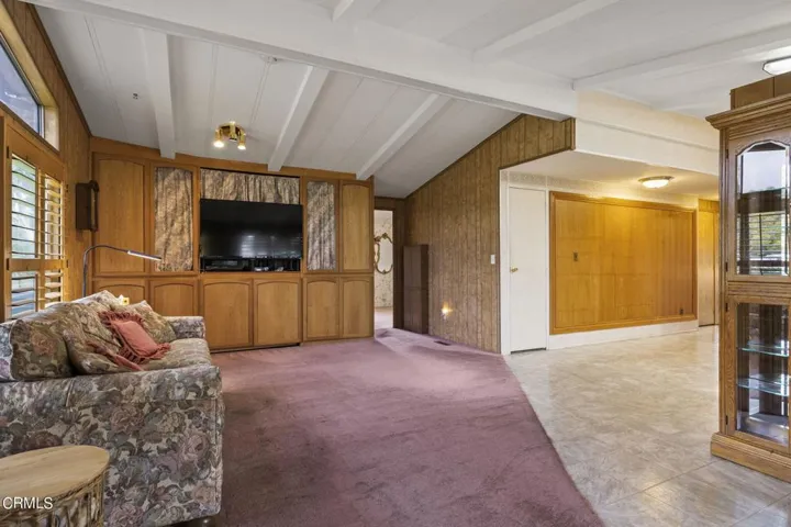 17-web-or-mls-UpmarketMedia-1220JOhn83-7