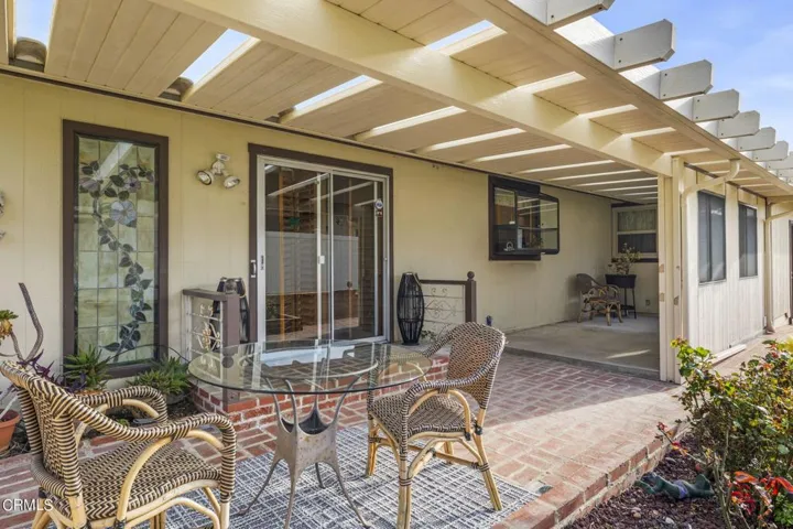 40-web-or-mls-UpmarketMedia-1220JOhn83-1