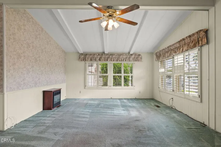 6-web-or-mls-UpmarketMedia-1220JOhn83-42