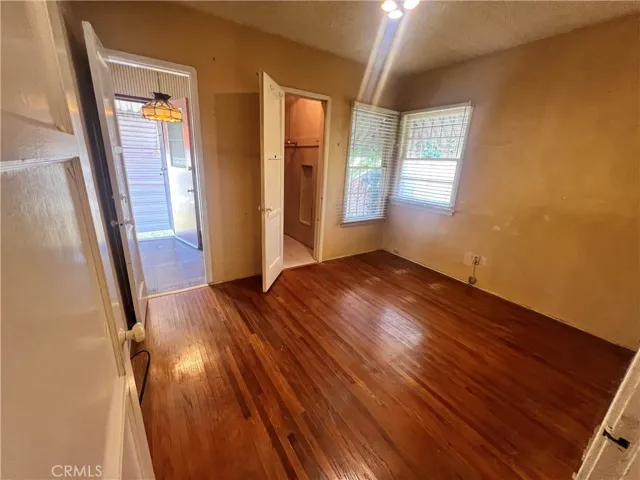 10105 Hildreth Avenue, South Gate, California 90280