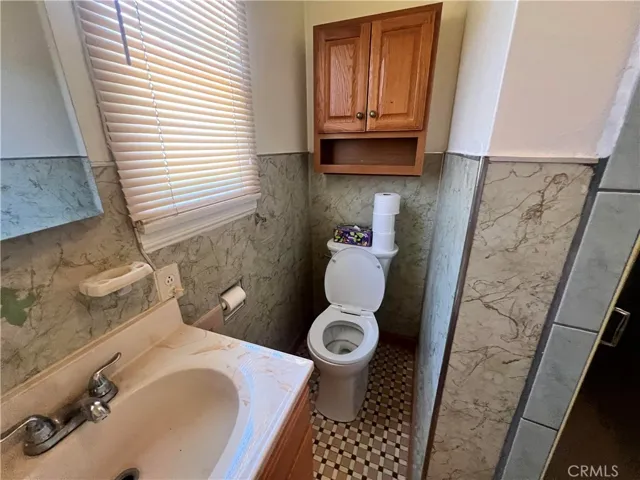 10105 Hildreth Avenue, South Gate, California 90280