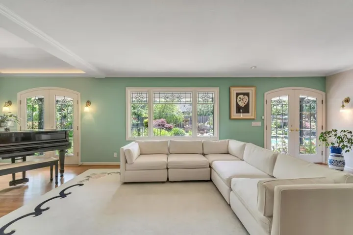 19582 Northampton Drive, Saratoga, California 95070