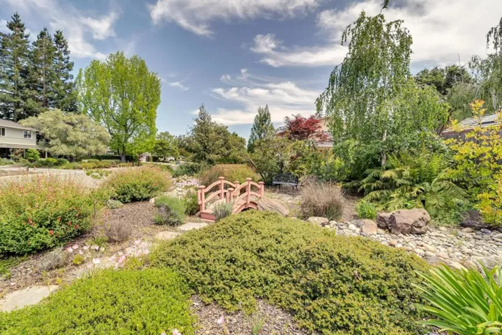 19582 Northampton Drive, Saratoga, California 95070