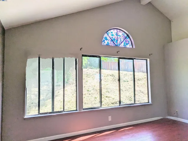 100 Countryview, Vallejo, California 94591-7026