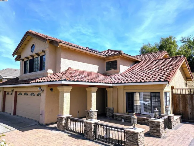 100 Countryview, Vallejo, California 94591-7026