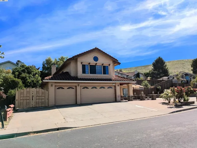 100 Countryview, Vallejo, California 94591-7026