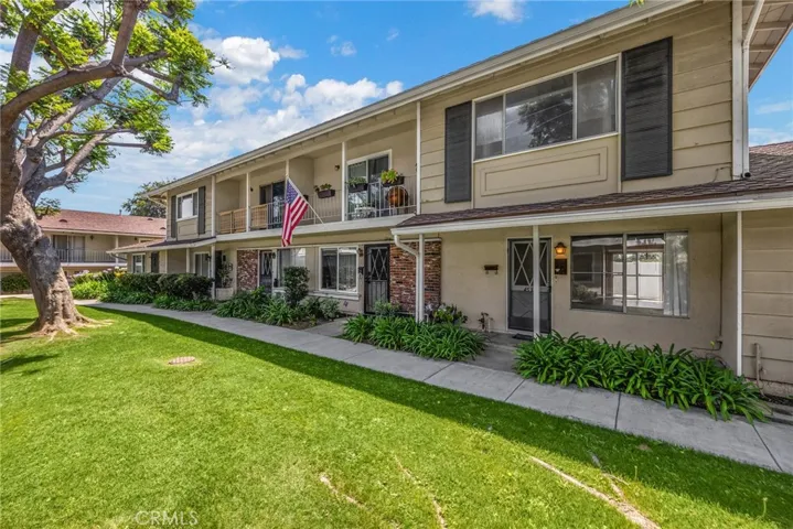 4534 Valley, Yorba Linda, California 92886