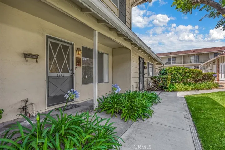 4534 Valley, Yorba Linda, California 92886