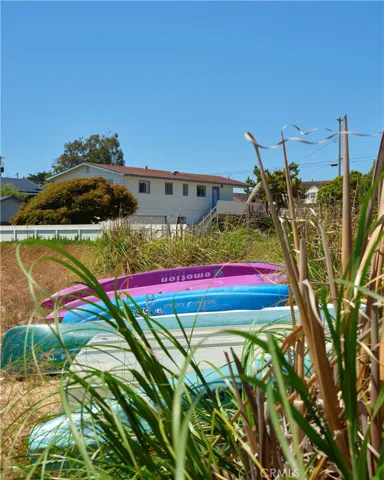 Boater's Paradise, right next to your back yard